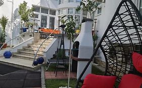 Fitness House With Garden