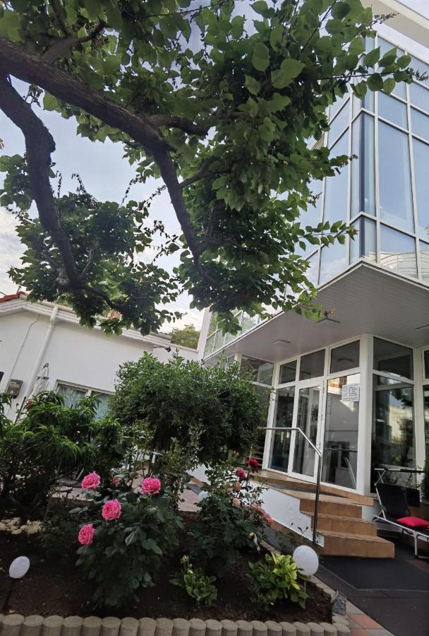 Hotel Fitness House With Garden Konstanca Zewnętrze zdjęcie
