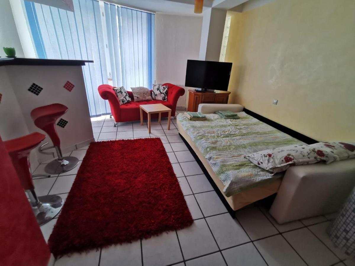 Hotel Fitness House With Garden Konstanca Zewnętrze zdjęcie